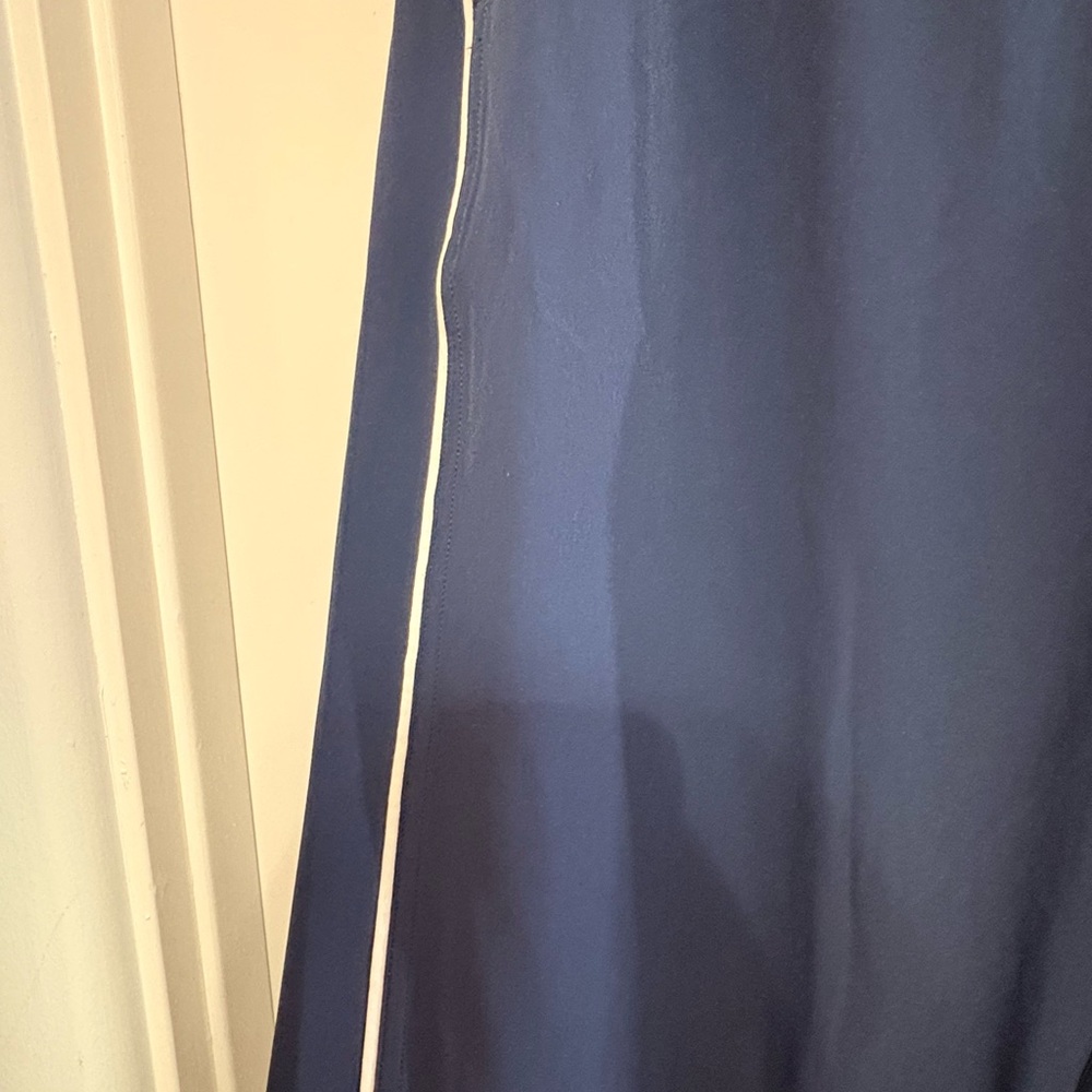 NWT Lululemon Women's Court Rival Wide-Leg Track Pant in Club Blue/White - Picture 7 of 12